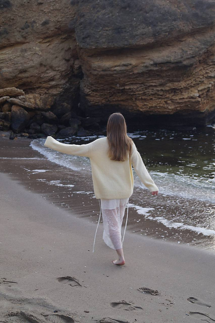 Juliette Basic Sweater